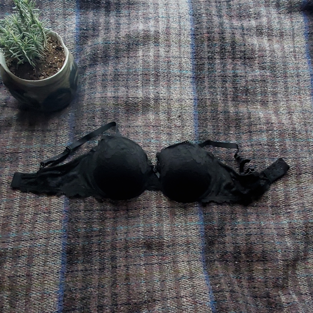 NWOT Lace H&M pushup bra